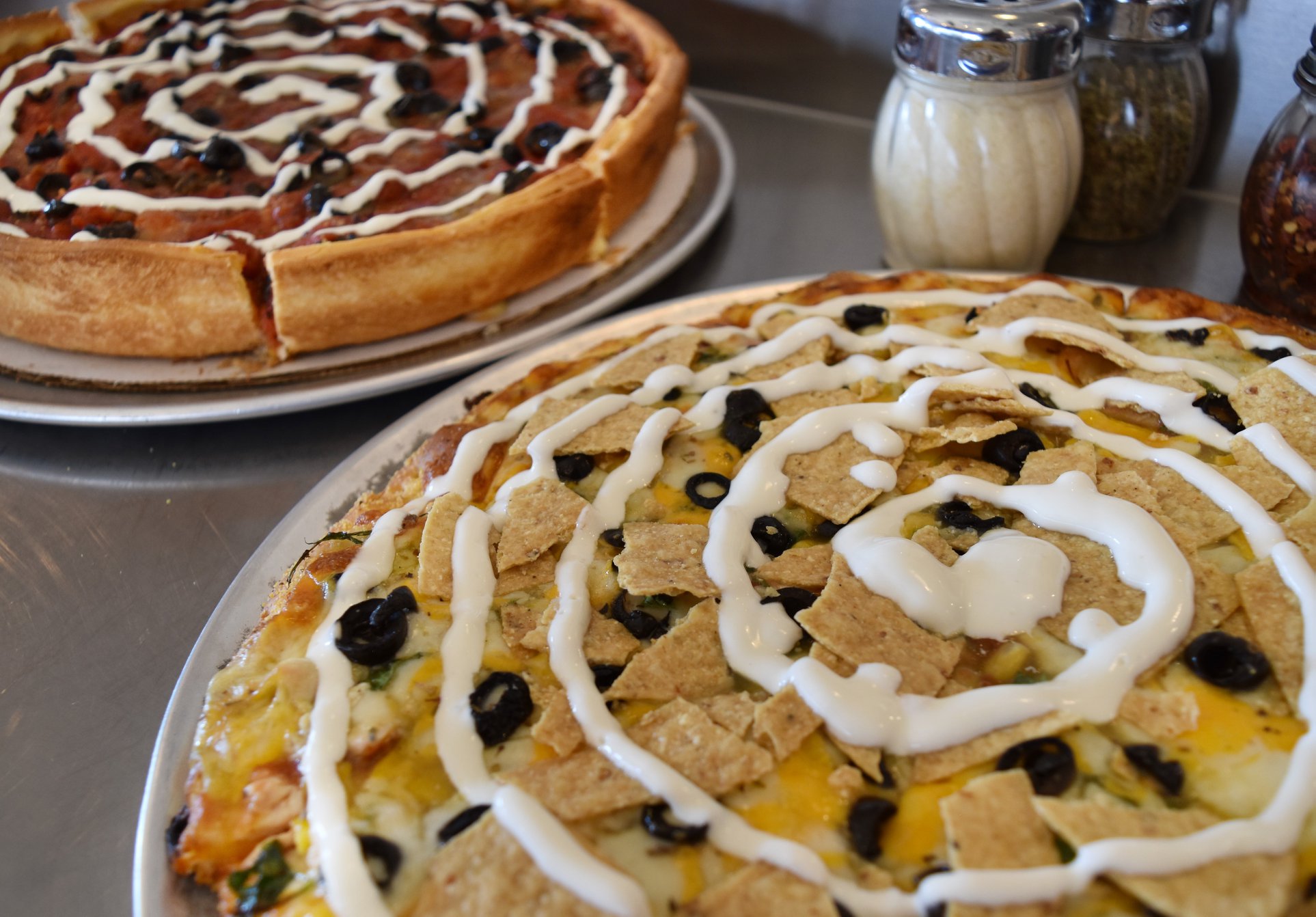 Zachary's Chicago Pizza 5801 College Ave, Oakland