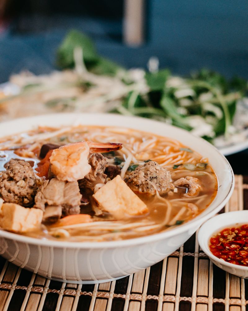 Phở Vy Vietnamese Cuisine 401 International Blvd, Oakland