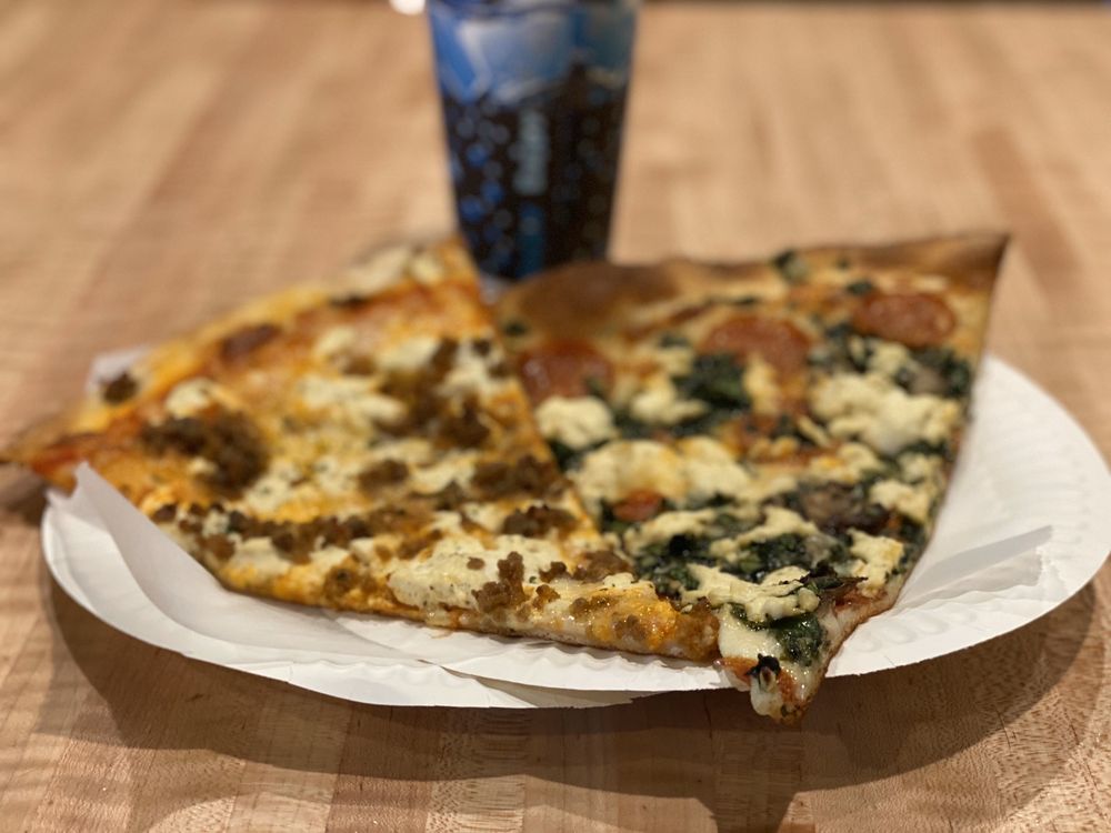 Brooklyn Boyz Pizza 2183 Vista Way ste b, Oceanside