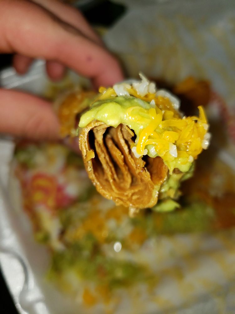 Alberto's Mexican Food 4645 Frazee Rd #6152, Oceanside