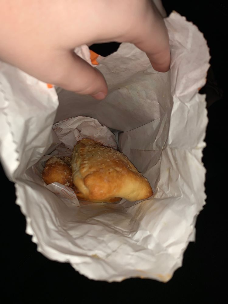 Little Caesars Pizza 602 W Holt Blvd, Ontario