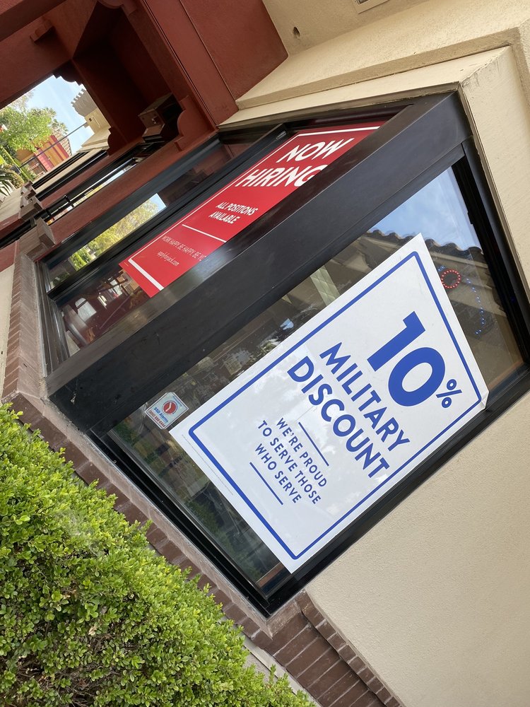 Jack In The Box 2458 S Vineyard Ave, Ontario