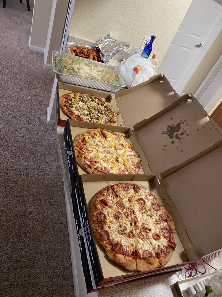 5 Star Pizza 951 N Haven Ave, Ontario