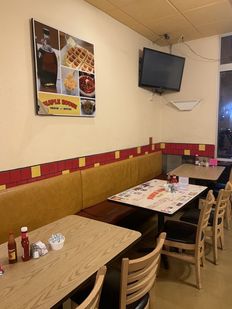 Maple House Chicken and Waffles 1520 N Mountain Ave A101, Ontario