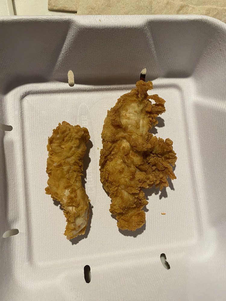 Raising Cane's Chicken Fingers 1437 N Mountain Ave, Ontario