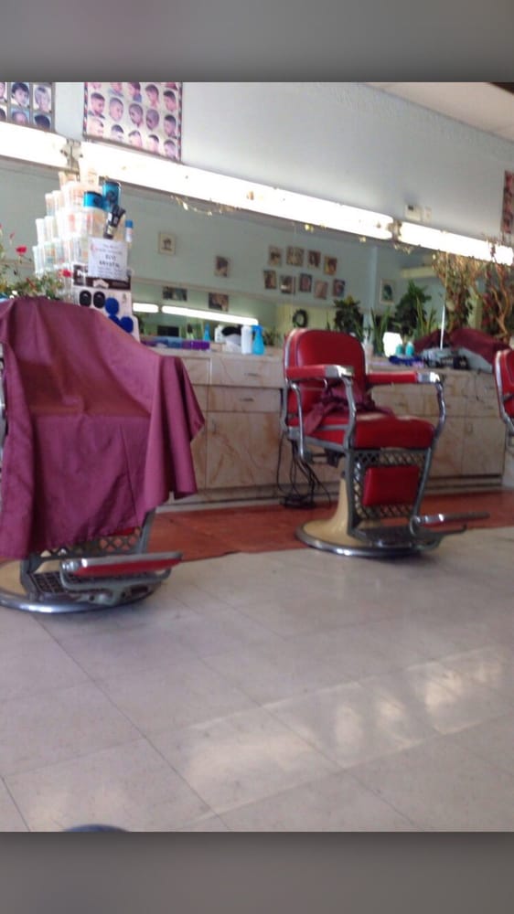 Top Hat Ontario Barber Shop