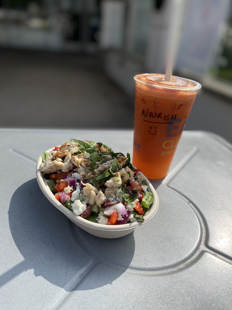 Grabbagreen Food + Juice 763 S Main St #200B, Orange
