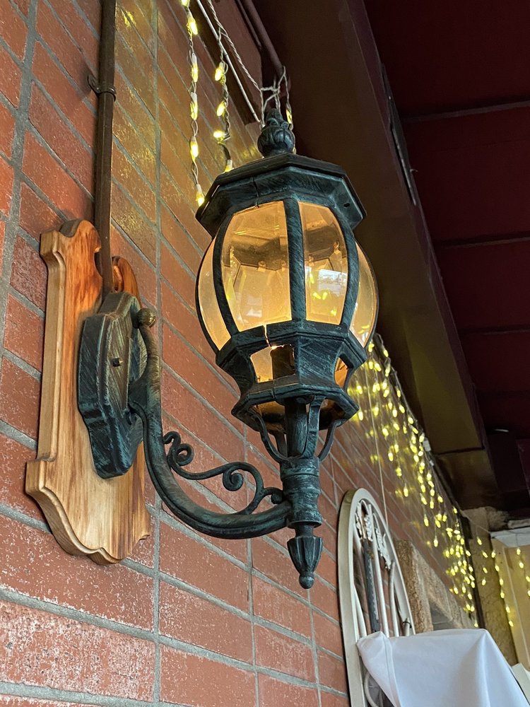 Renata's Cafe Italiano F, 1534, 227 E Chapman Ave, Orange