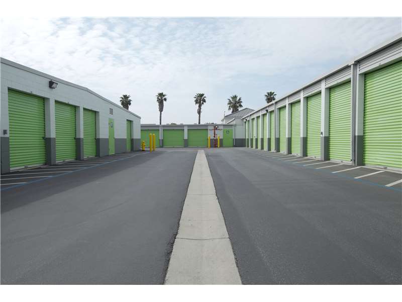 Extra Space Storage 2585 W 5th St, Oxnard