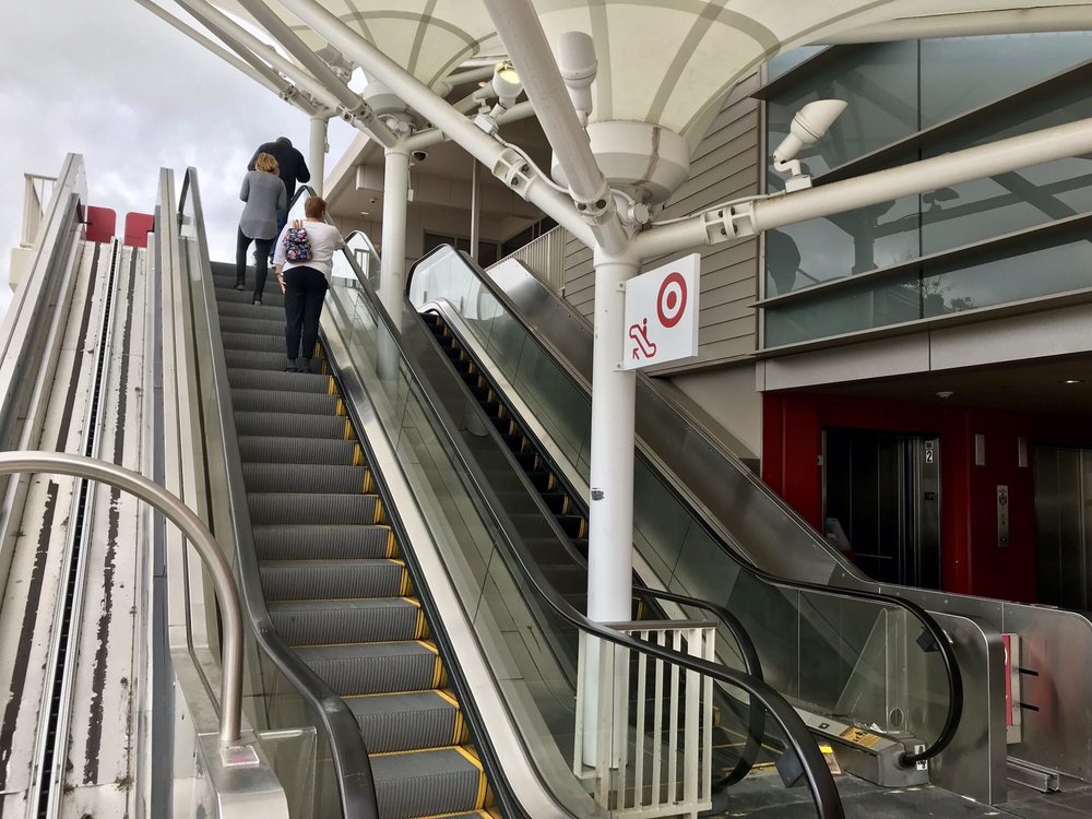 Target Mobile 2850 N Oxnard Blvd, Oxnard