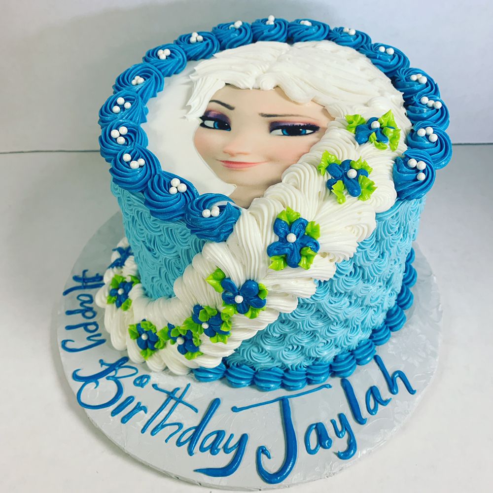 The Family Bakery 13630 Van Nuys Blvd, Pacoima