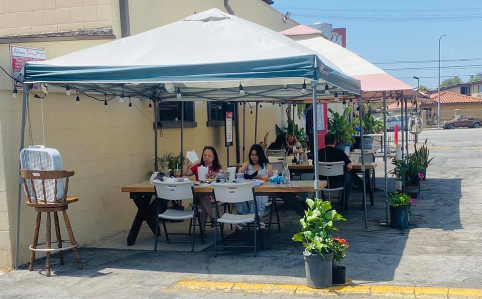 Original Khun Dang Thai Restaurant 8210 Sepulveda Blvd, Panorama City