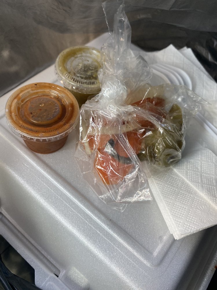 Lino's Tacos 13555 Roscoe Blvd, Panorama City