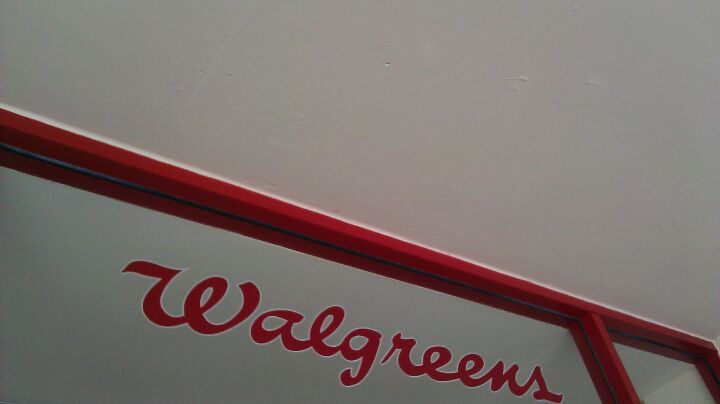 Walgreens Pharmacy 310 S Lake Ave, Pasadena