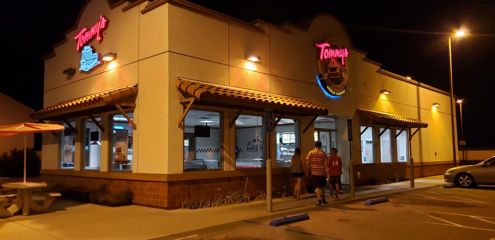 Original Tommy's 170 N Hill Ave, Pasadena