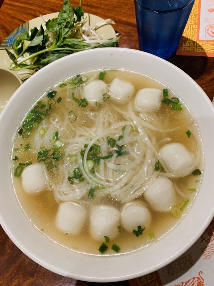 Saigon Noodle Restaurant 28 N Raymond Ave, Pasadena