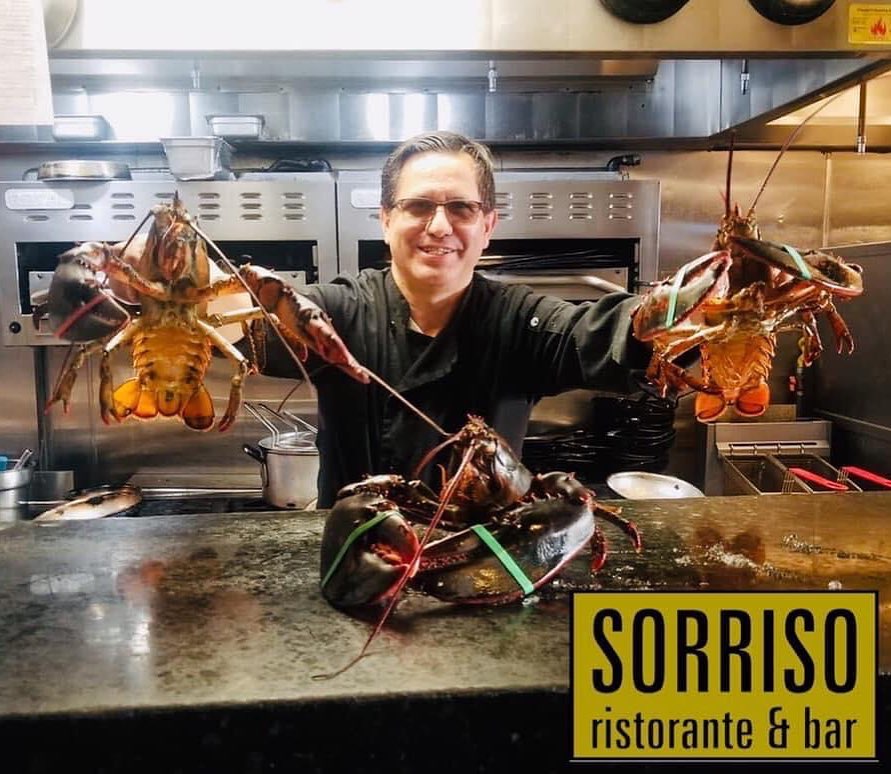 Sorriso-Bar Celona 46 E Colorado Blvd, Pasadena