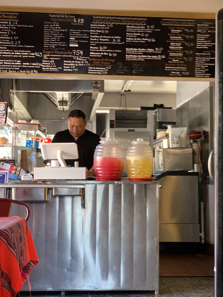 Mi Rinconcito Azteca 687 N Raymond Ave, Pasadena