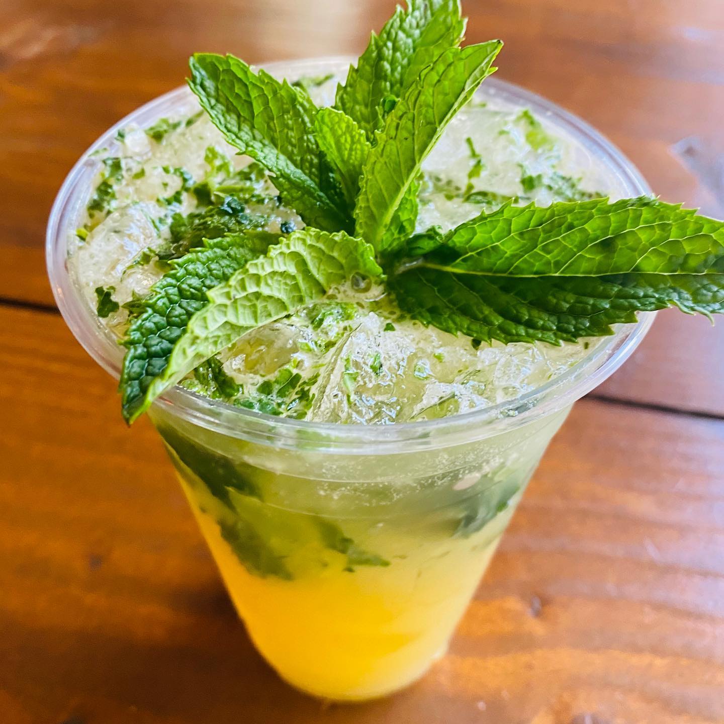 MILO Cafe & Organic Juicery 720 N Lake Ave #5, Pasadena