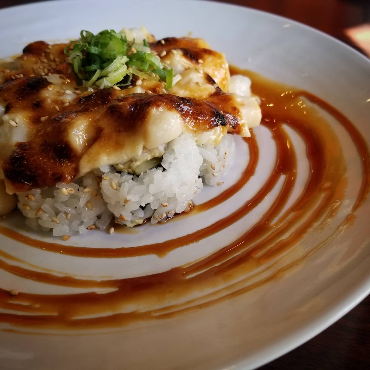 MAMA M SUSHI 29 E Holly St, Pasadena