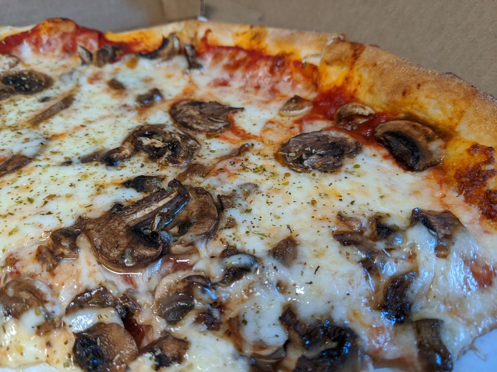 New Yorker Pizza & Restaurant 3 Petaluma Blvd N, Petaluma