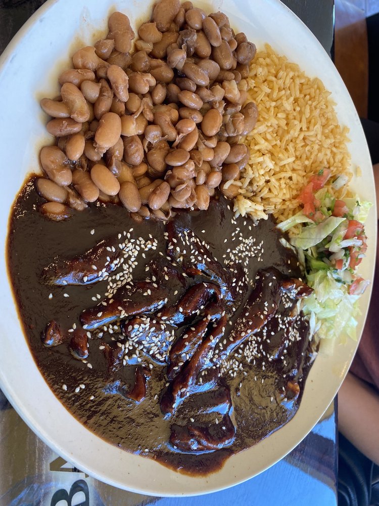 Plaza Tequila Taqueira Bar & Grill 600 E Washington St, Petaluma