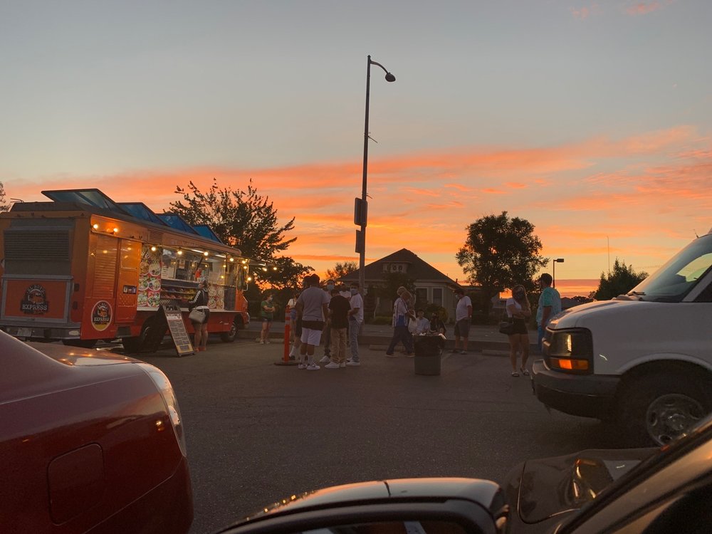 El Roy's Taco Truck 401 E Washington St, Petaluma