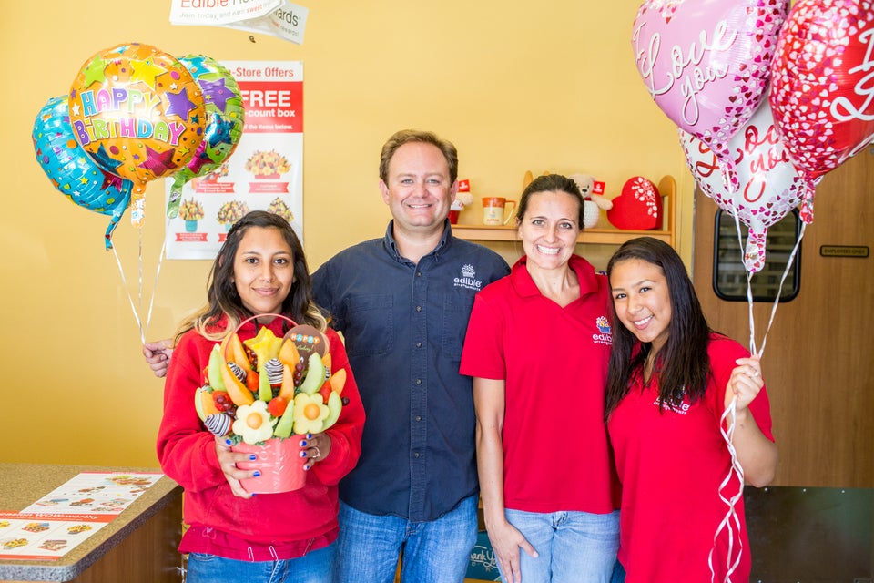Edible Arrangements 12222 Poway Rd #2, Poway