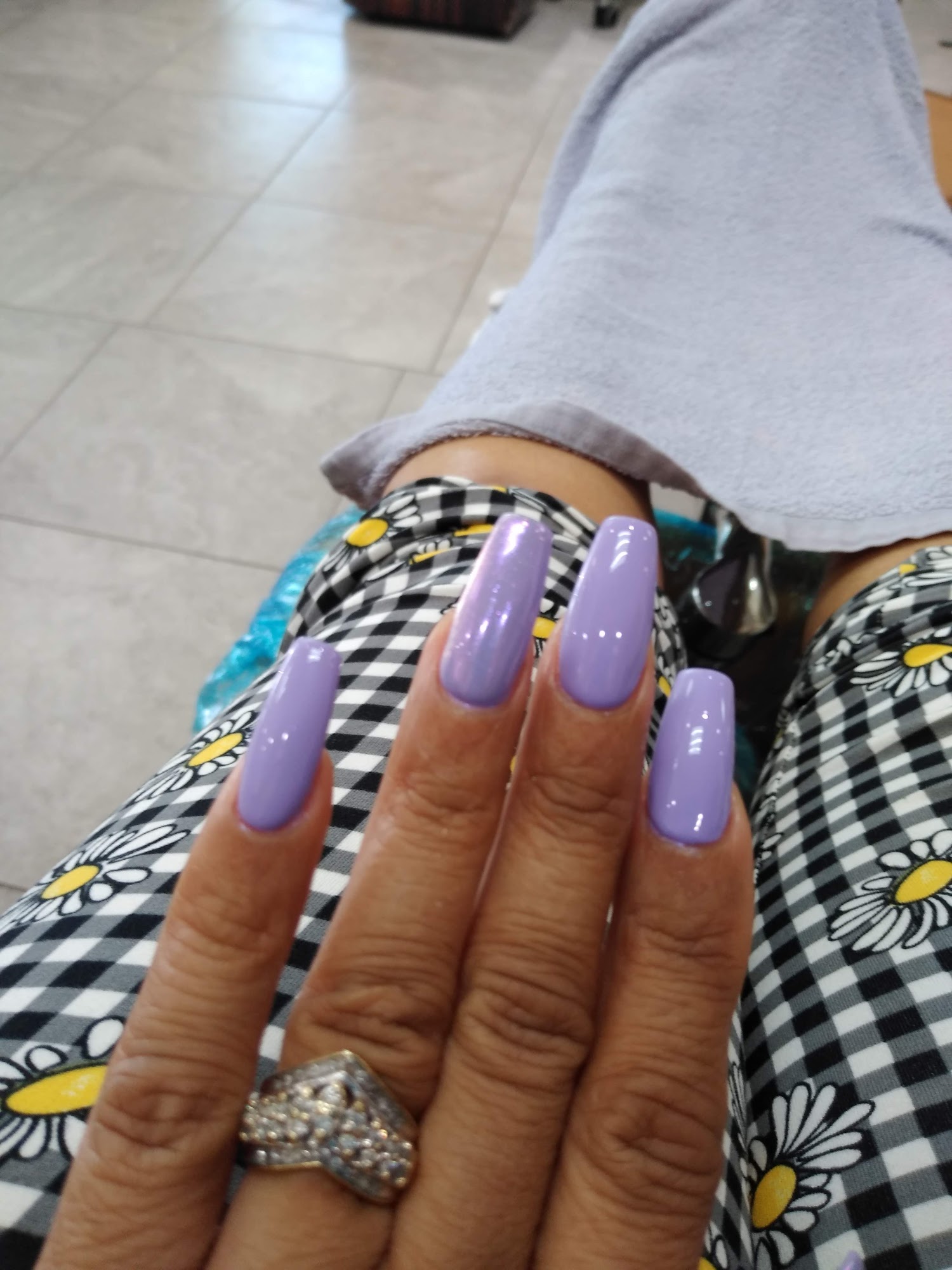 Lovely Nails & Spa Redlands