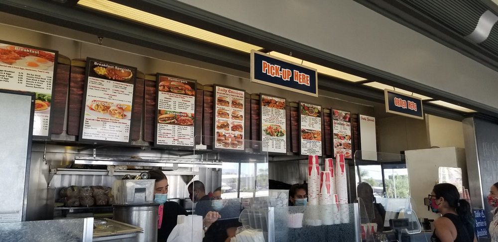 Bravo Burgers 1911 W Redlands Blvd, Redlands