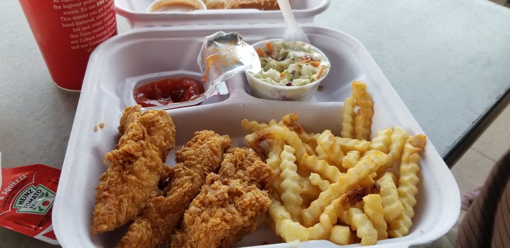 Raising Cane's Chicken Fingers 1435 W Lugonia Ave, Redlands