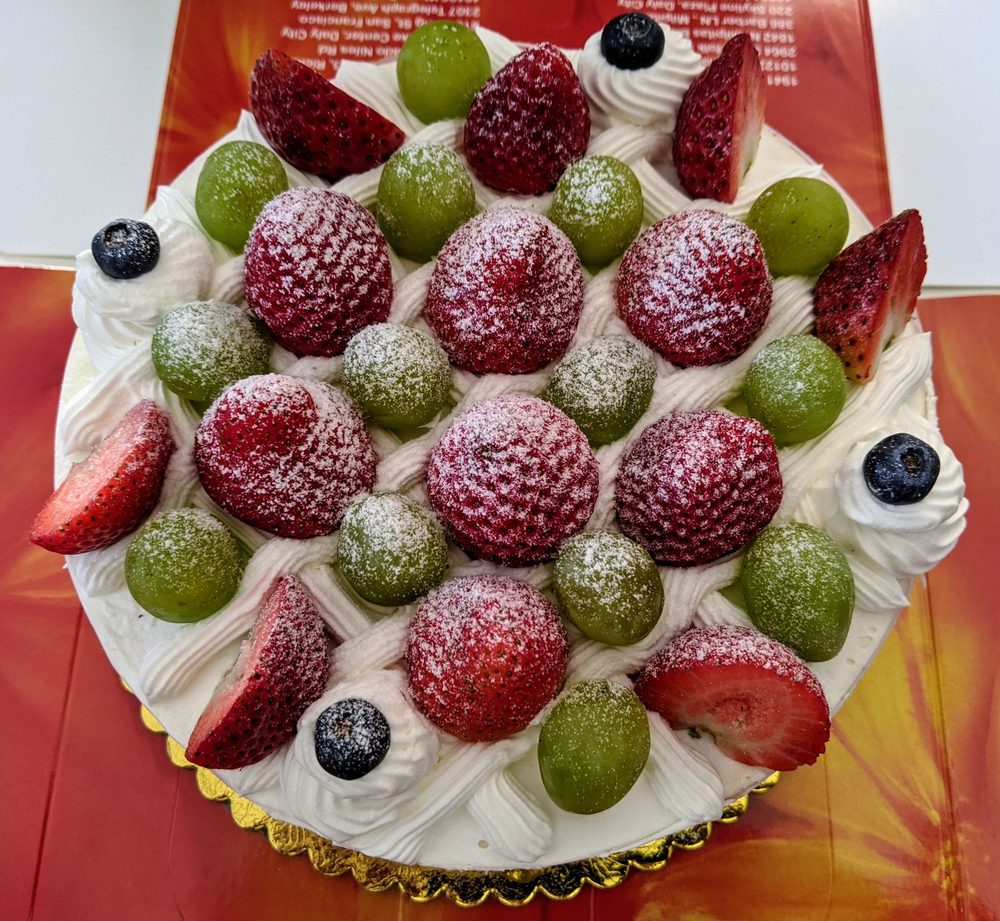 Sheng Kee Bakery 3288 Pierce St #C133, Richmond