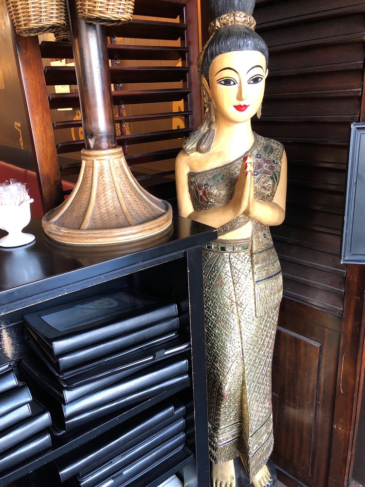 Best Thai Cuisine 1735 Spruce St F, Riverside