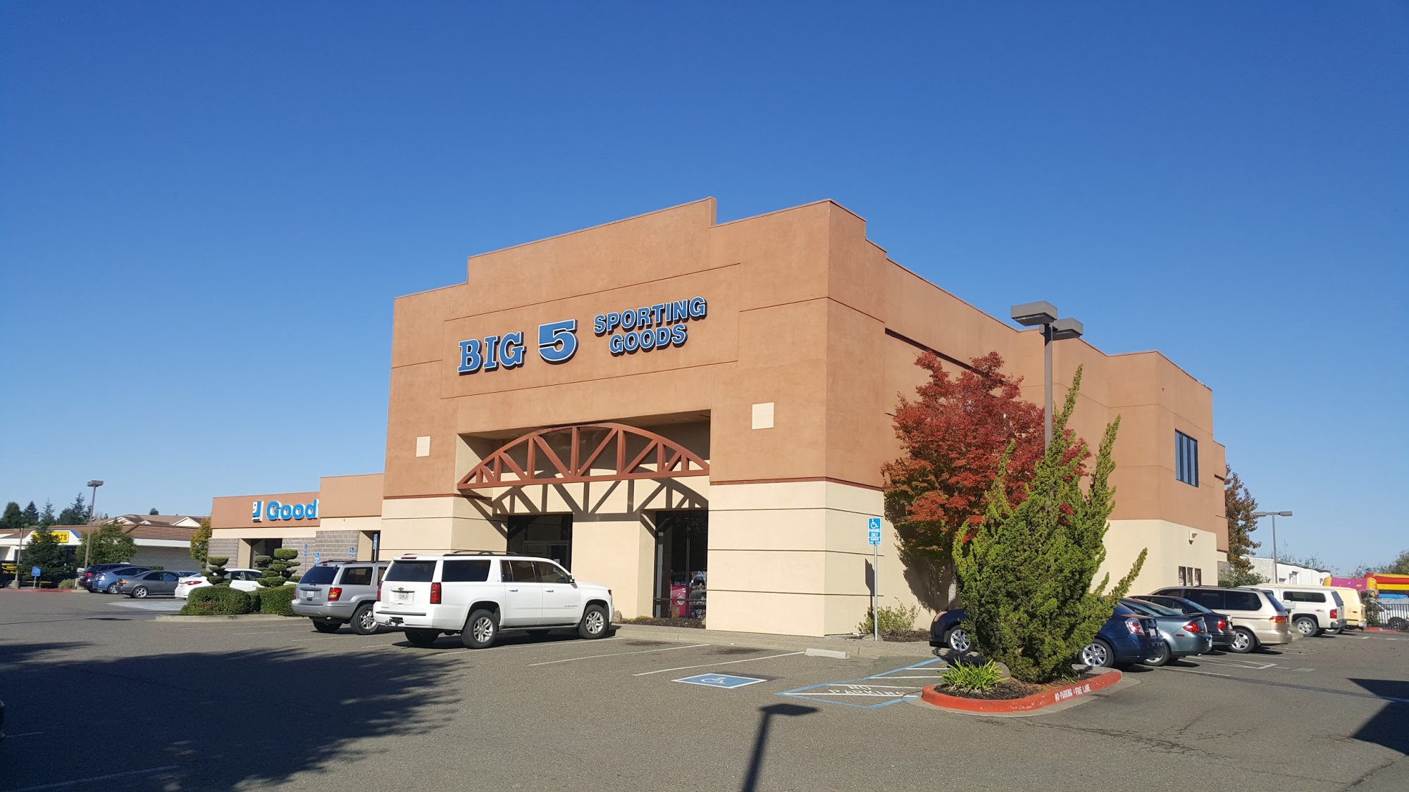 Big 5 Sporting Goods