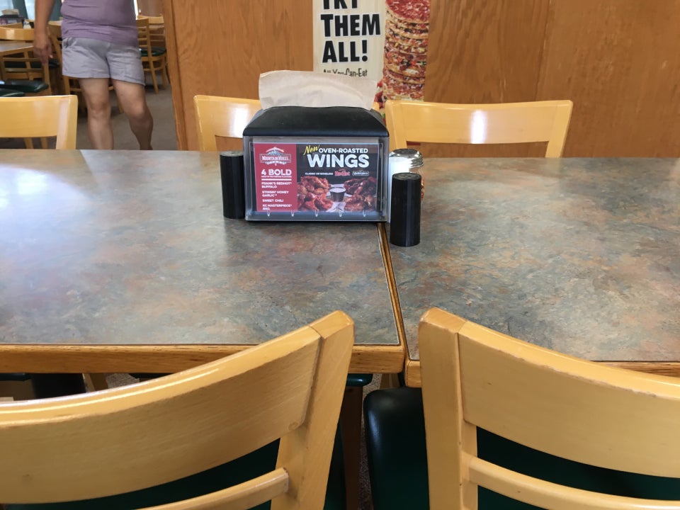Mountain Mike's Pizza 3989 Foothills Blvd #170, Roseville