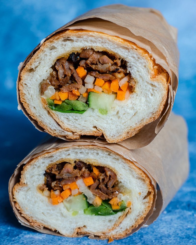 Giò Chả Đức Hương Sandwiches 6825 Stockton Blvd #200, Sacramento