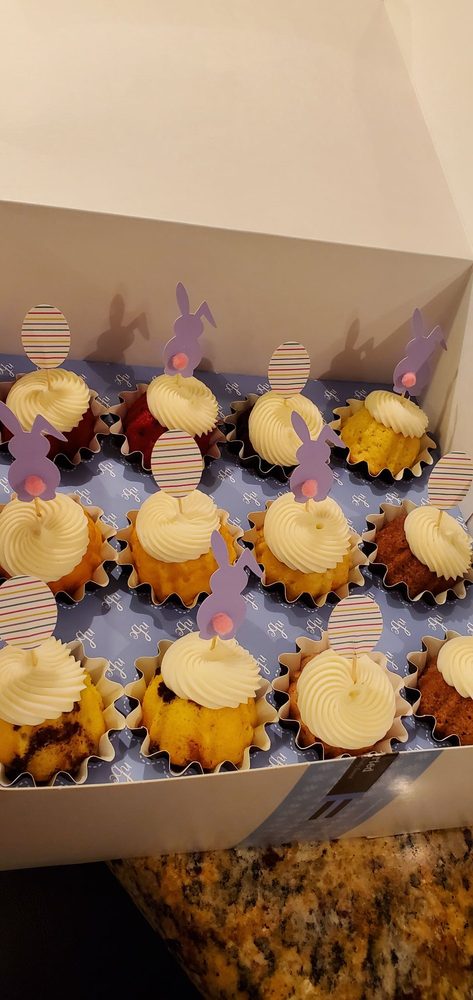 Nothing Bundt Cakes 2511B Fair Oaks Blvd, Sacramento