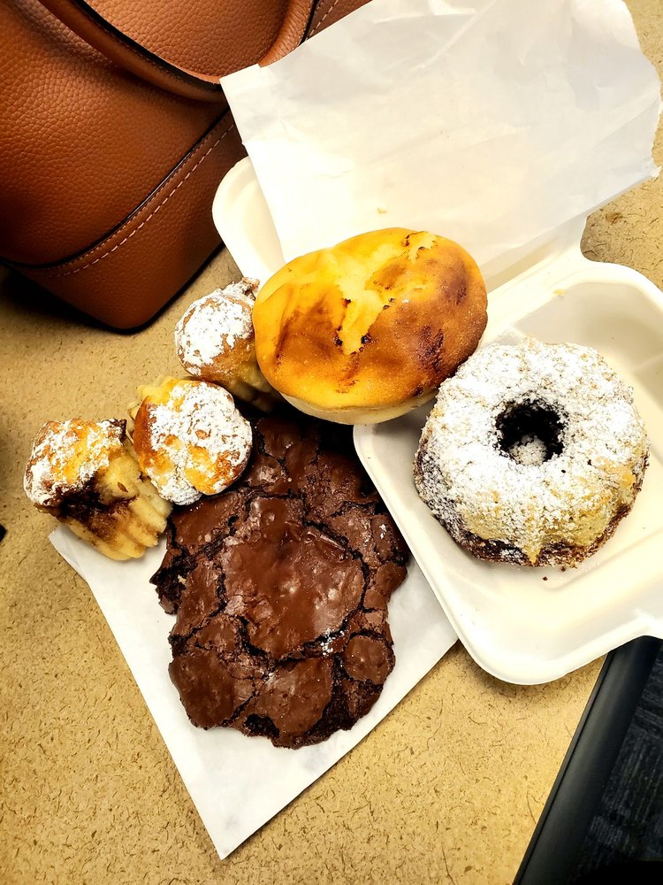 Pushkin's Bakery 1820 29th St, Sacramento