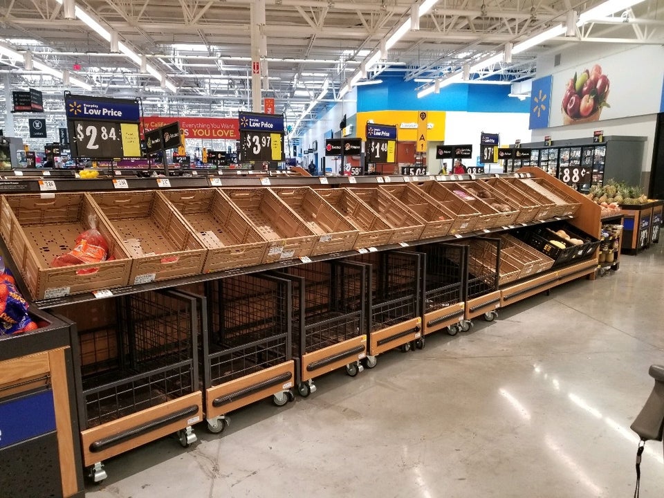 WALMART SUPERCENTER 8270 Delta Shores Cir S, Sacramento CA Hours