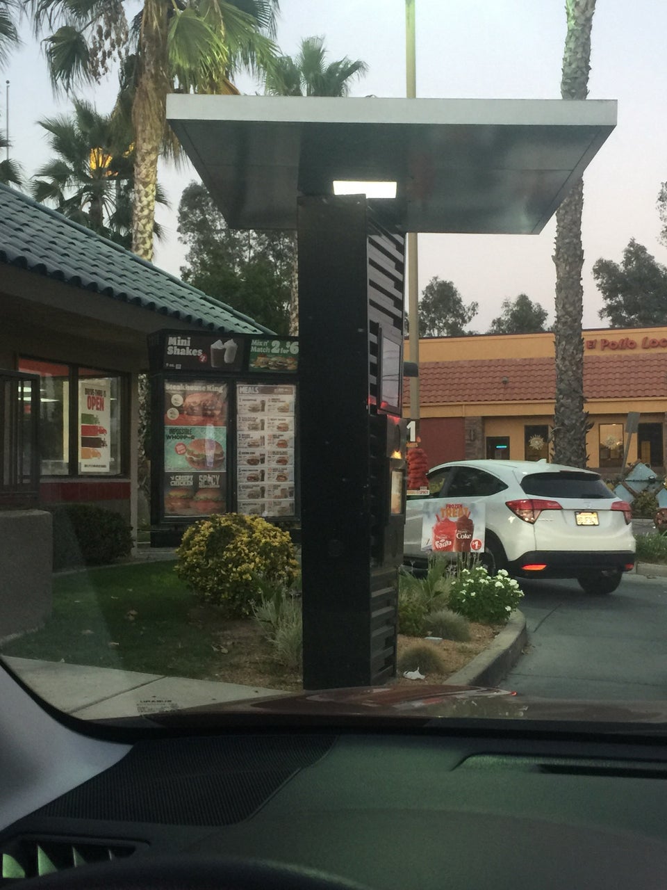 Burger King 205 E Redlands Blvd, San Bernardino