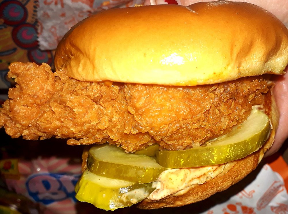 Popeyes Louisiana Kitchen 1064 W Highland Ave, San Bernardino