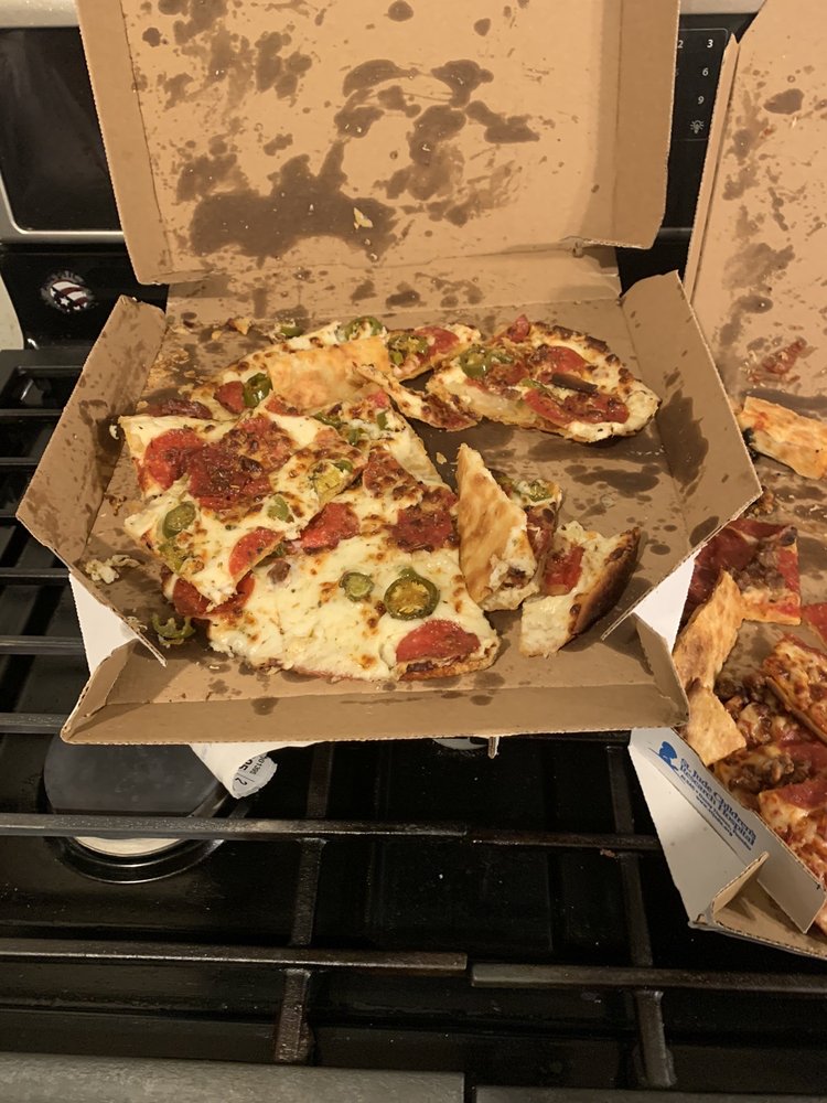Domino's Pizza 1136 N Mt Vernon Ave, San Bernardino