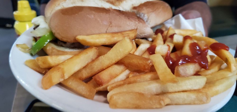 Hannah's Restaurant 1355 E Highland Ave, San Bernardino