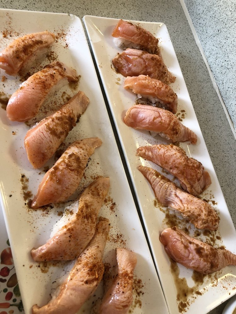 Sushi Tomo 4275 University Pkwy, San Bernardino