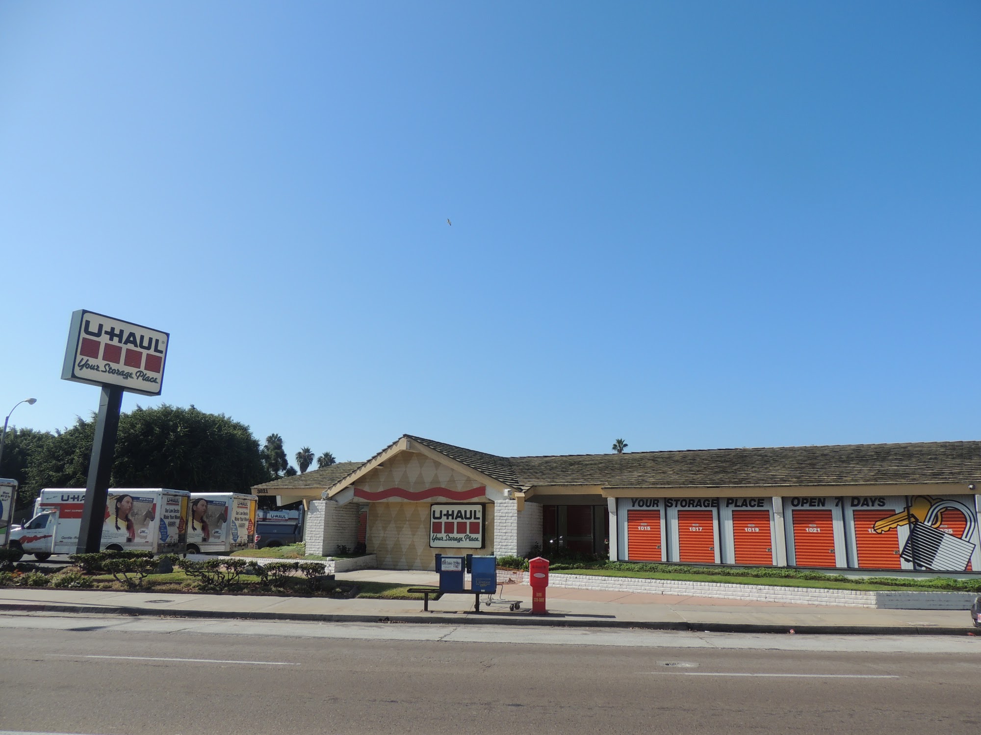 U-Haul Moving & Storage of Point Loma