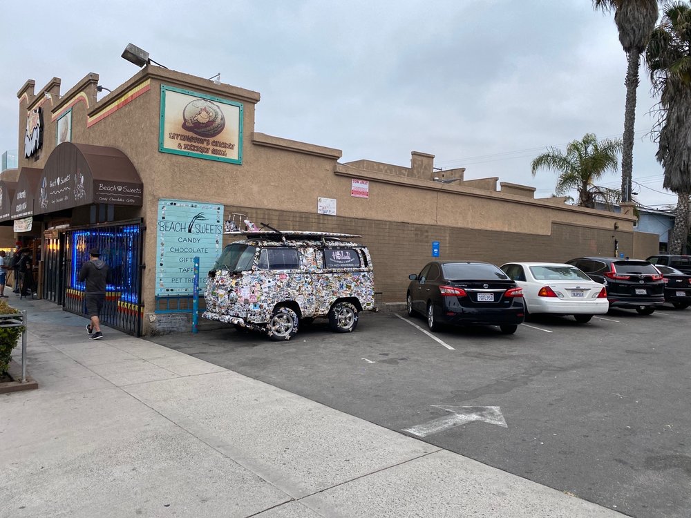 Hodad's Ocean Beach 5010 Newport Ave, San Diego