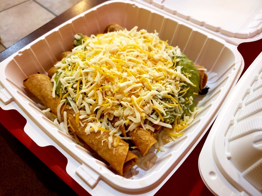 Yesenia's Mexican Food 12075 Carmel Mountain Rd, San Diego
