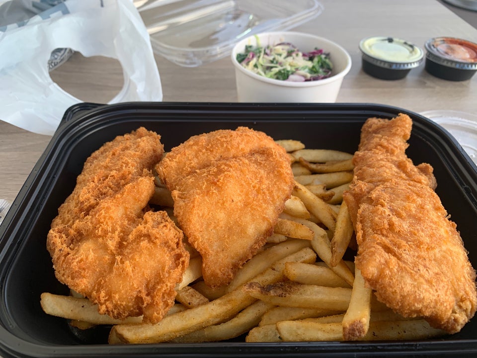 California Fish Grill 1530 Camino De La Reina Suite A, San Diego