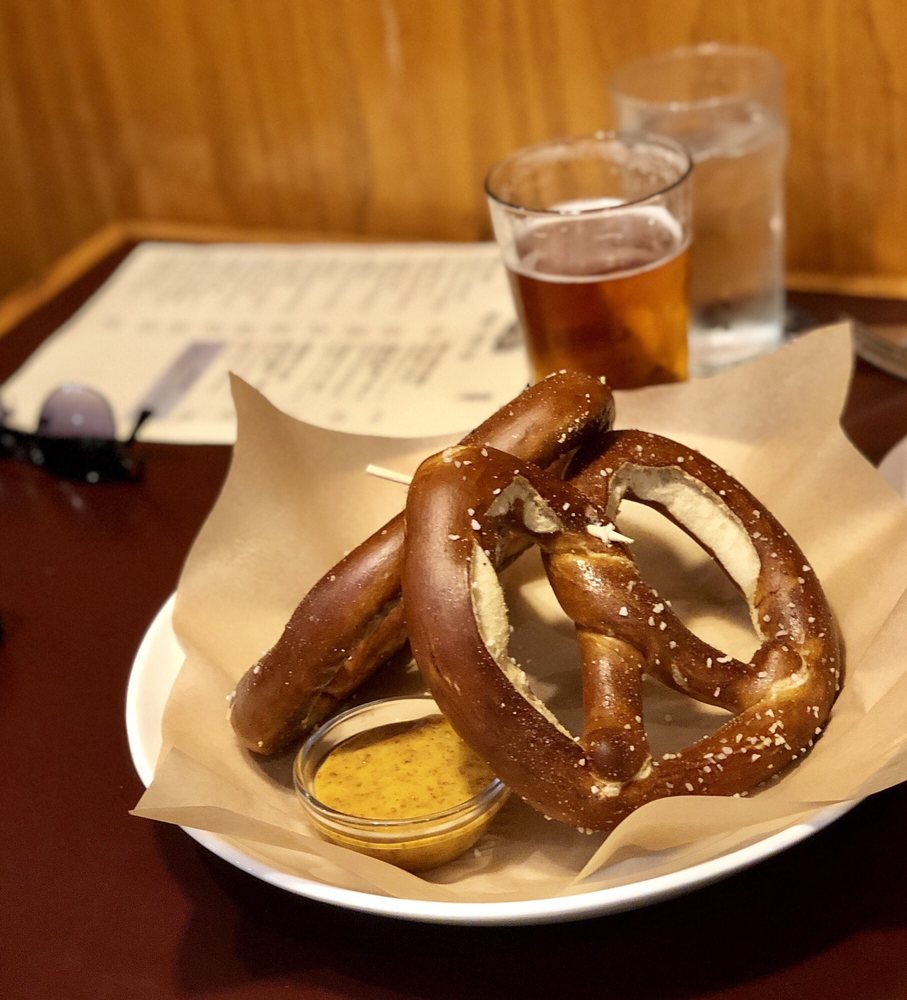 Karl Strauss Brewing Company 1157 Columbia St, San Diego