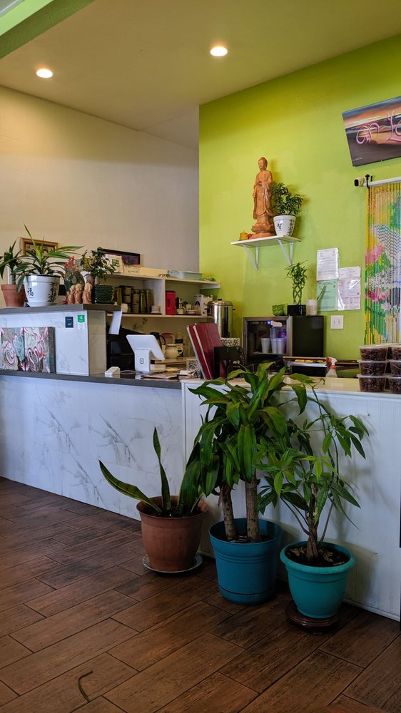 Thanh Tinh Chay Restaurant 4591 El Cajon Blvd, San Diego